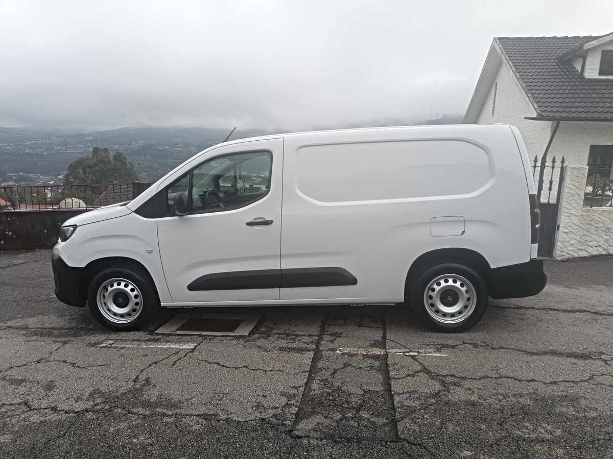 citroen-berlingo-1-5-bluehdi-2025-diesel-1499cc