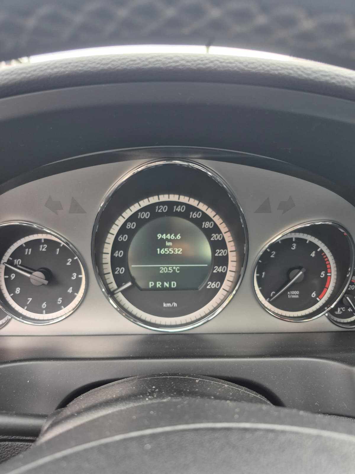 mercedes-benz-classe-e-e-250-cdi-blueefficiency-2011-diesel-2143cc