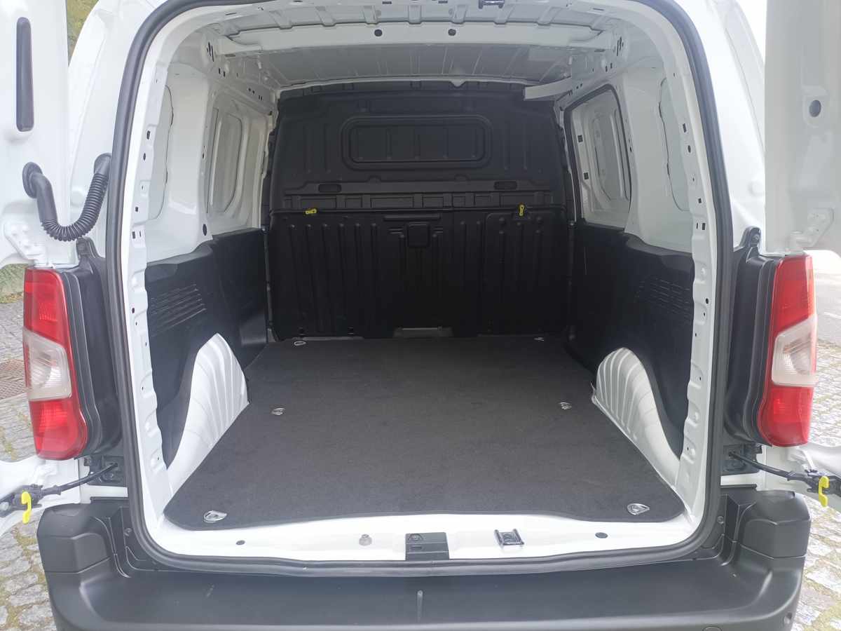 opel-combo-1-5-bluehdi-l2-2021-diesel-1499cc