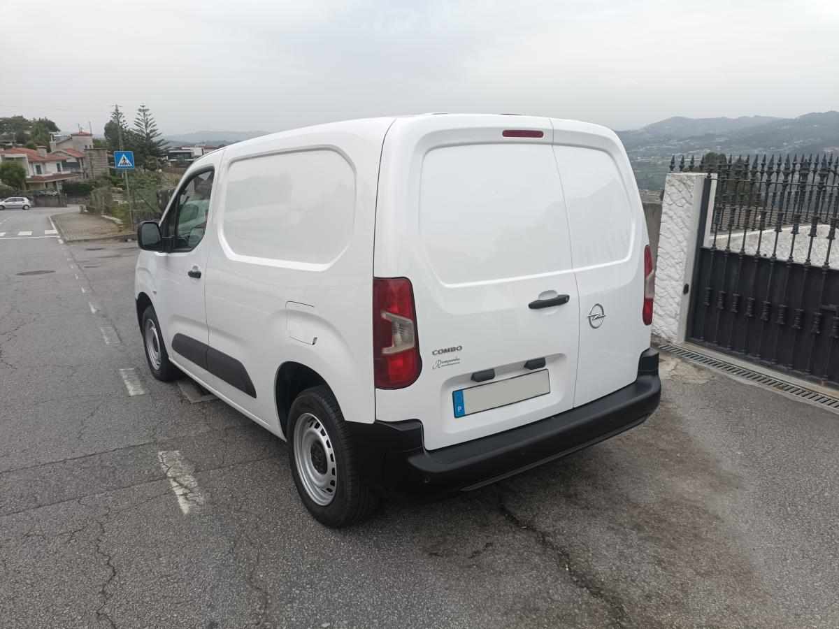 opel-combo-1-5-bluehdi-l2-2021-diesel-1499cc