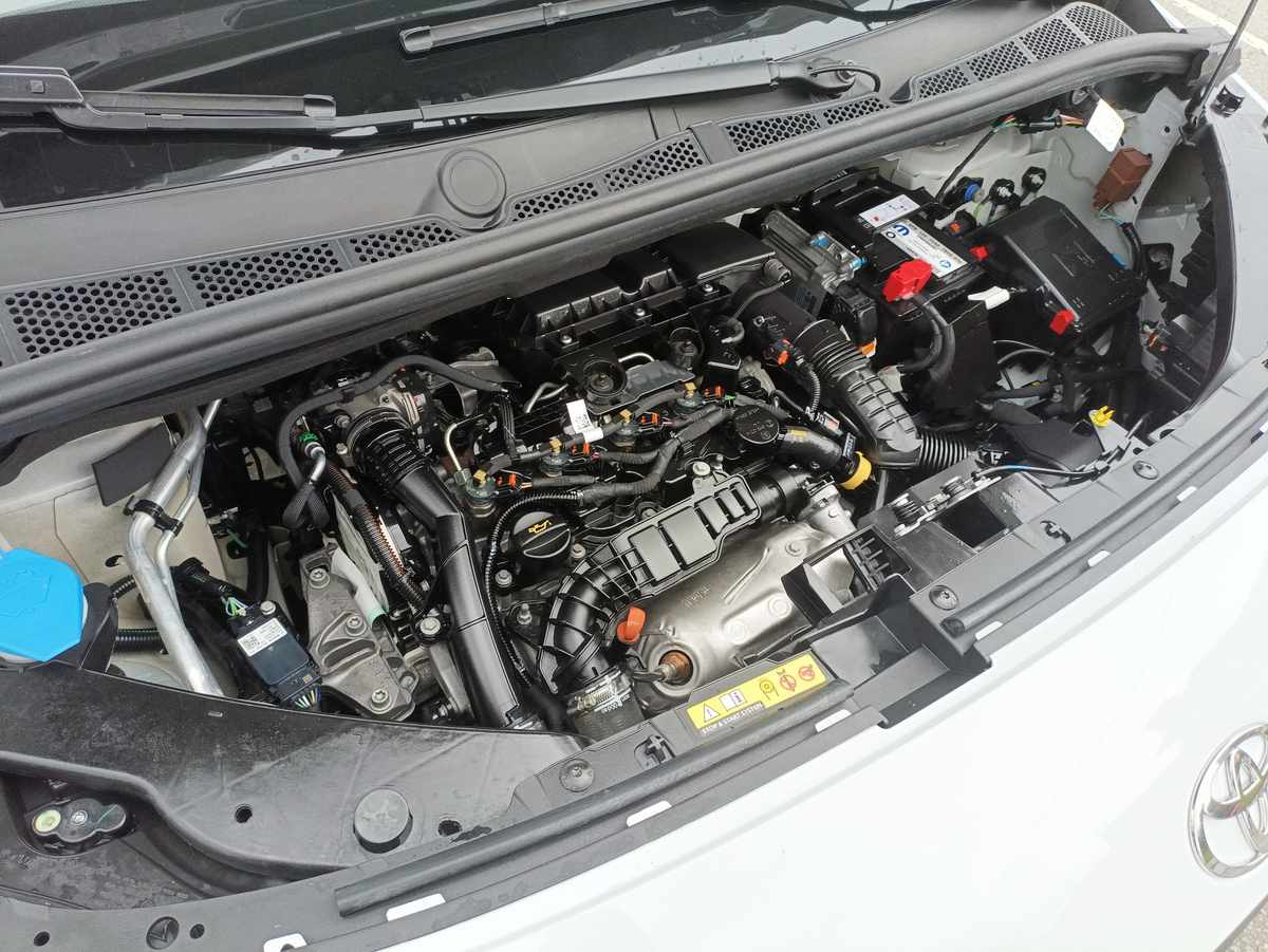 toyota-proace-city-1-5d-adblue-2024-diesel-1499cc