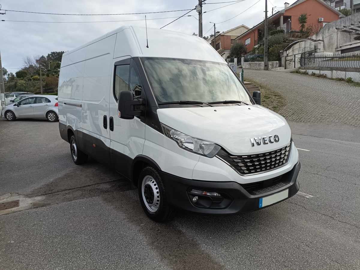 iveco-daily-2-3-136cv-2020-diesel-2287cc