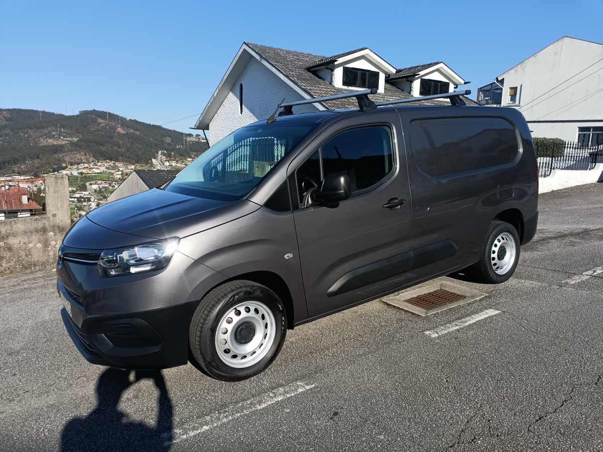 toyota-proace-city-1-5d-adblue-2024-diesel-1499cc
