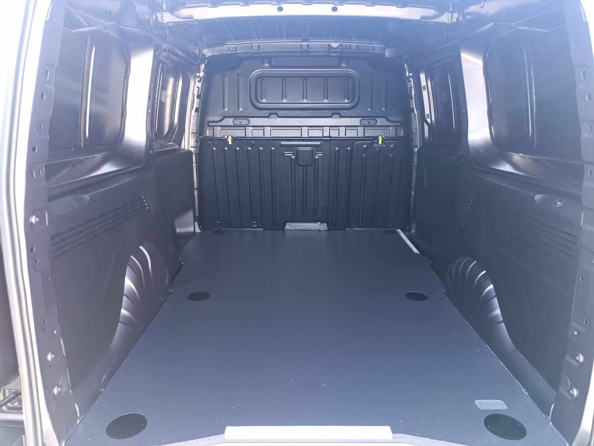 toyota-proace-city-1-5d-adblue-2024-diesel-1499cc