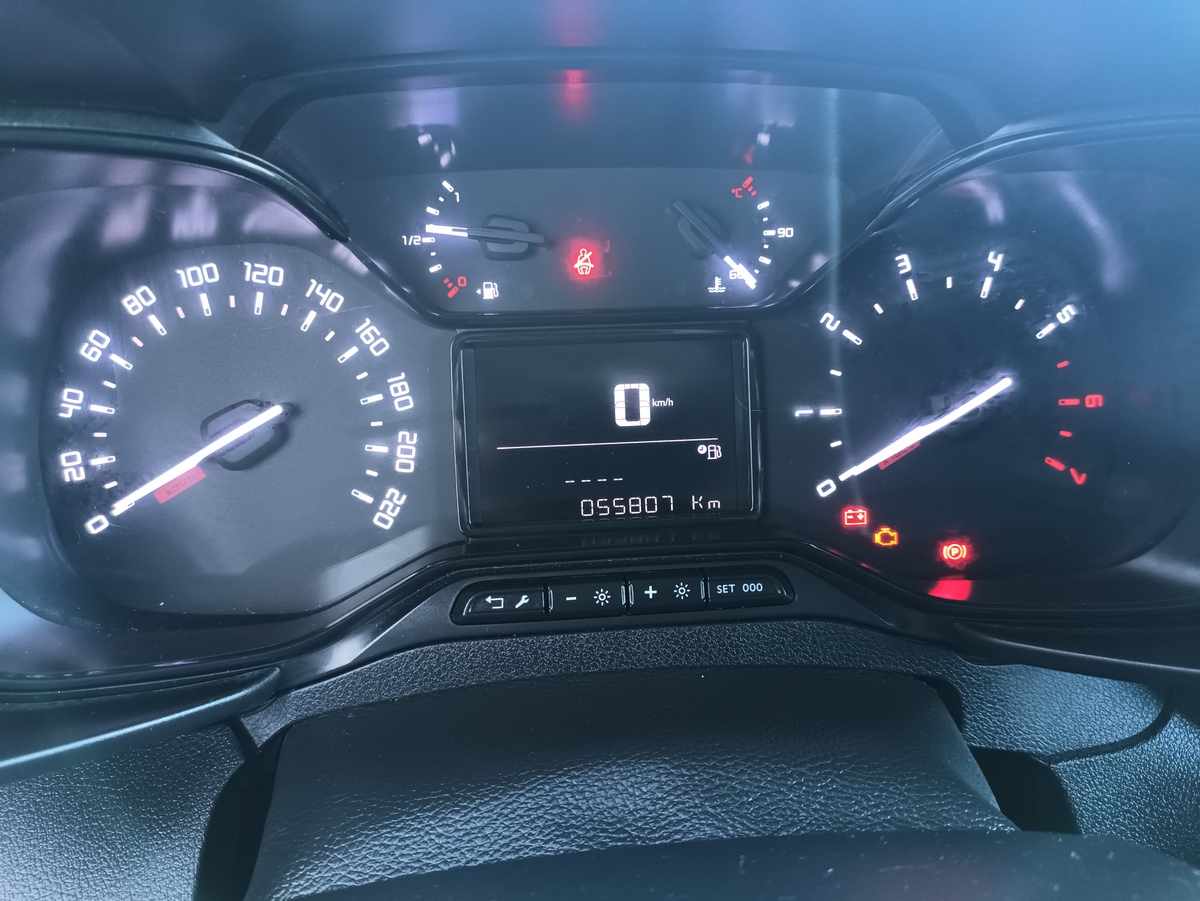 toyota-proace-city-1-5d-adblue-2024-diesel-1499cc