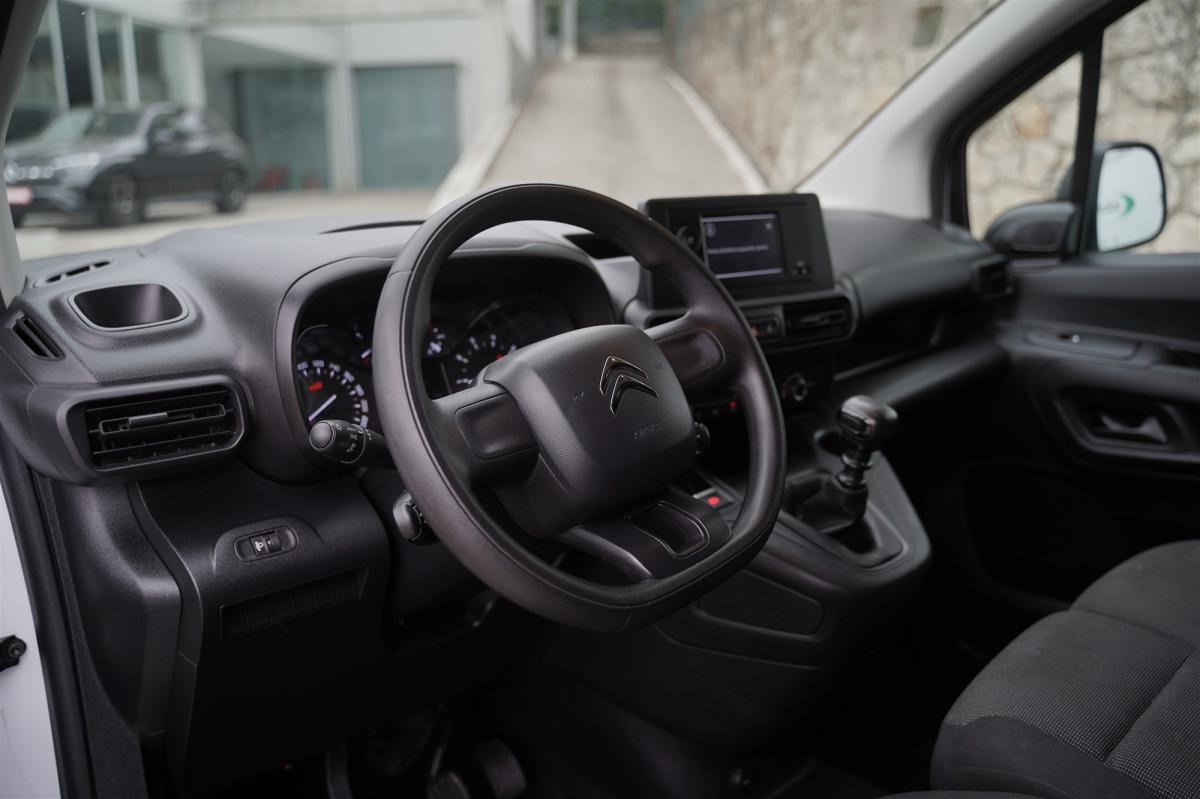 citroen-berlingo-2024-diesel-1499cc