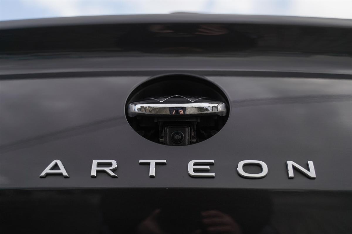 volkswagen-arteon-2023-diesel-1968cc
