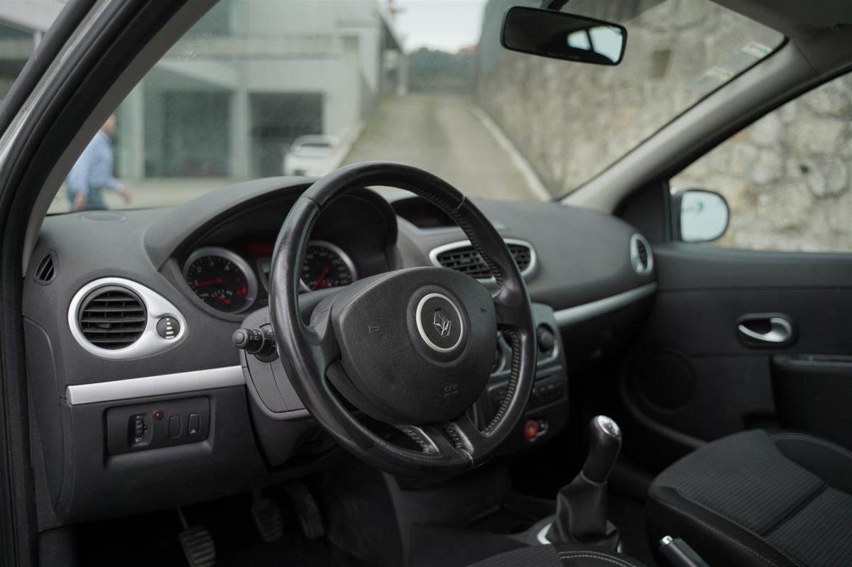 renault-clio-2012-diesel-1461cc