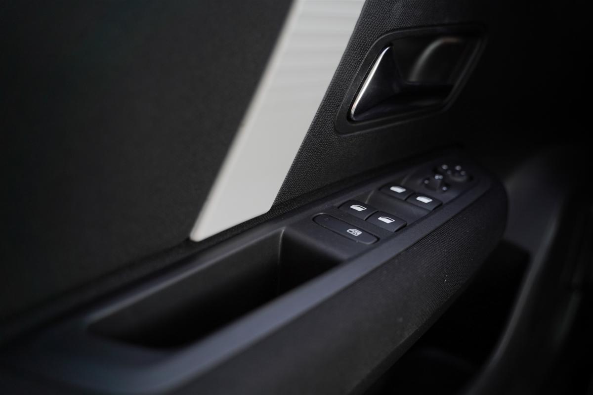 citroen-c4-2025-gasolina-1199cc