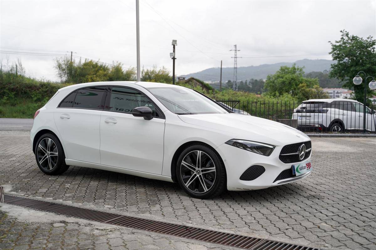 mercedes-benz-classe-a-2023-gasolina-1332cc