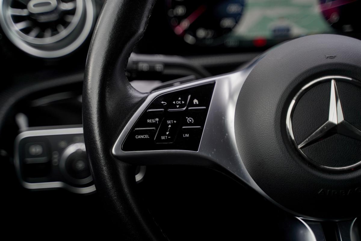 mercedes-benz-classe-a-2023-gasolina-1332cc