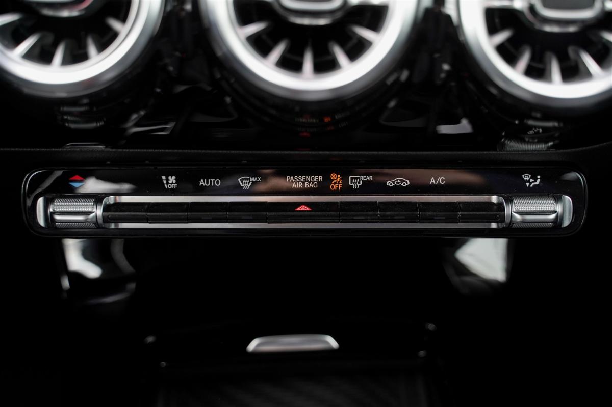 mercedes-benz-classe-a-2023-gasolina-1332cc