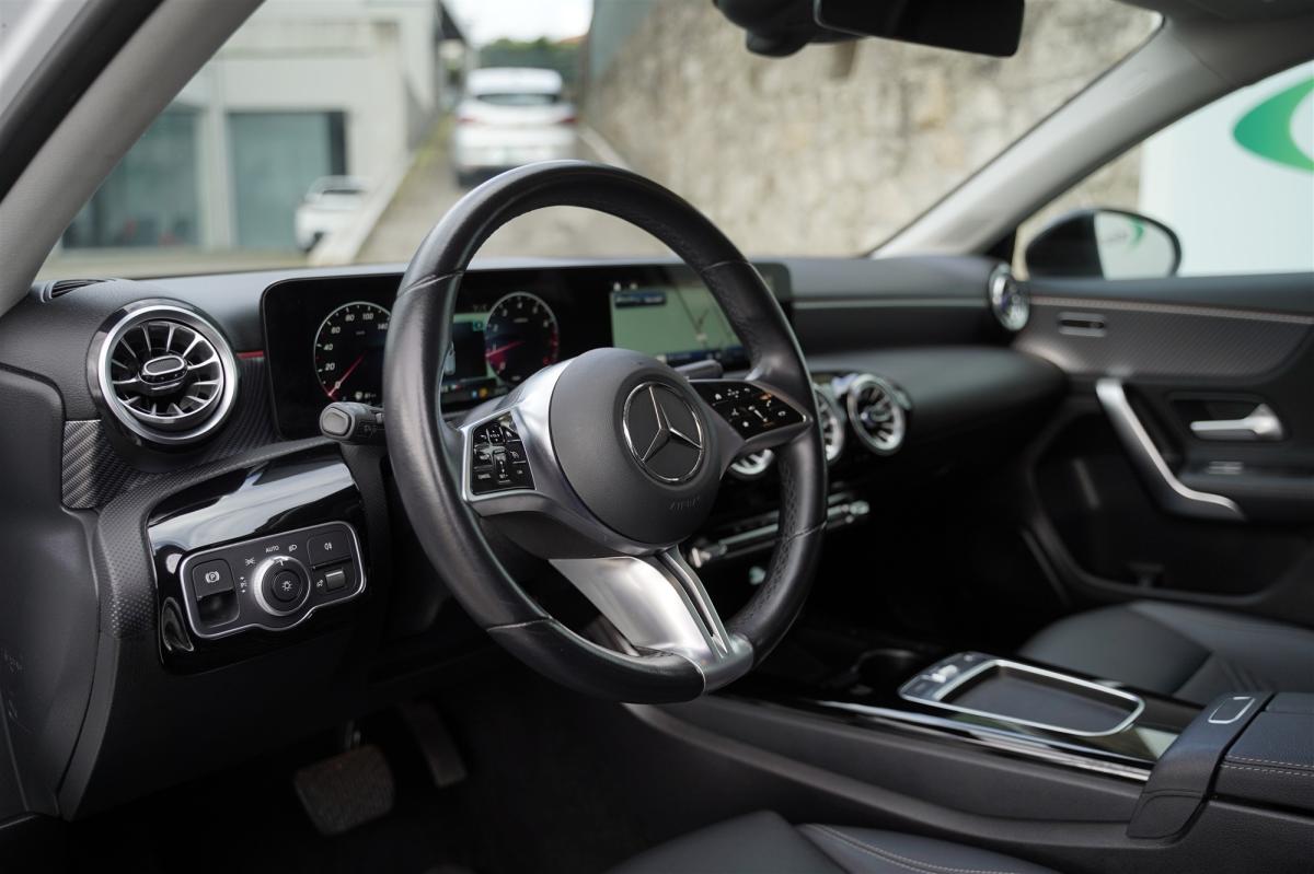 mercedes-benz-classe-a-2023-gasolina-1332cc