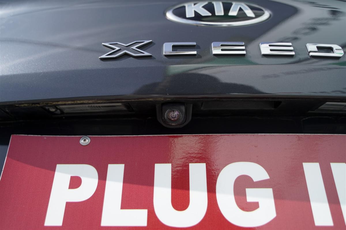 kia-xceed-2022-hibrido-a-gasolina-1580cc