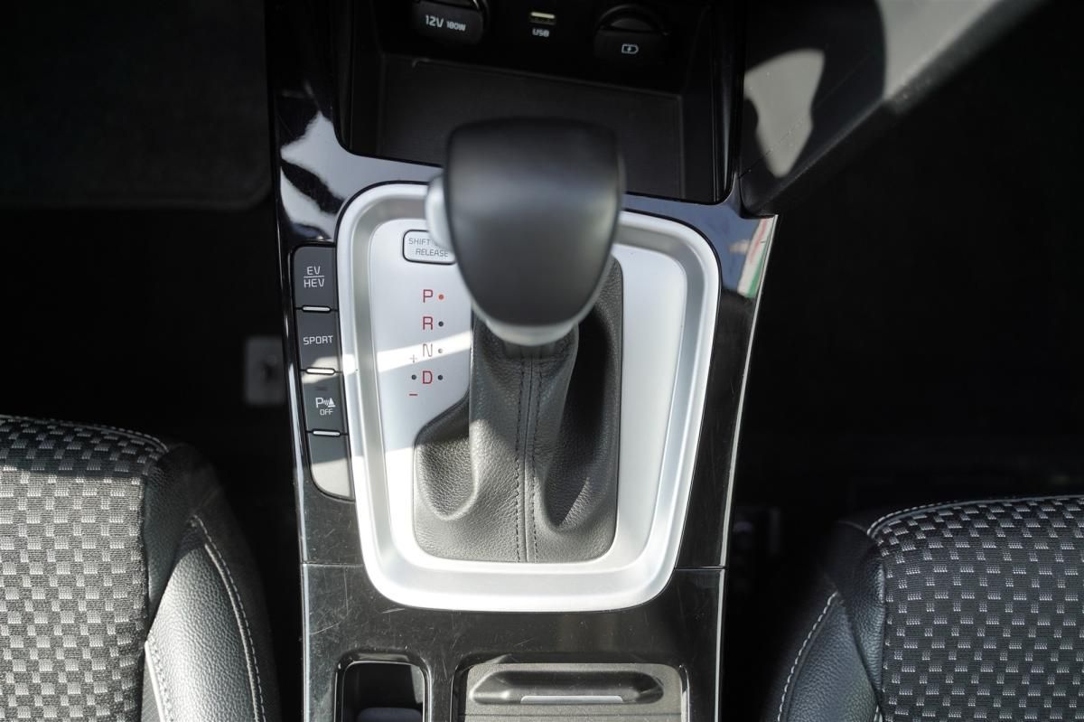 kia-xceed-2022-hibrido-a-gasolina-1580cc