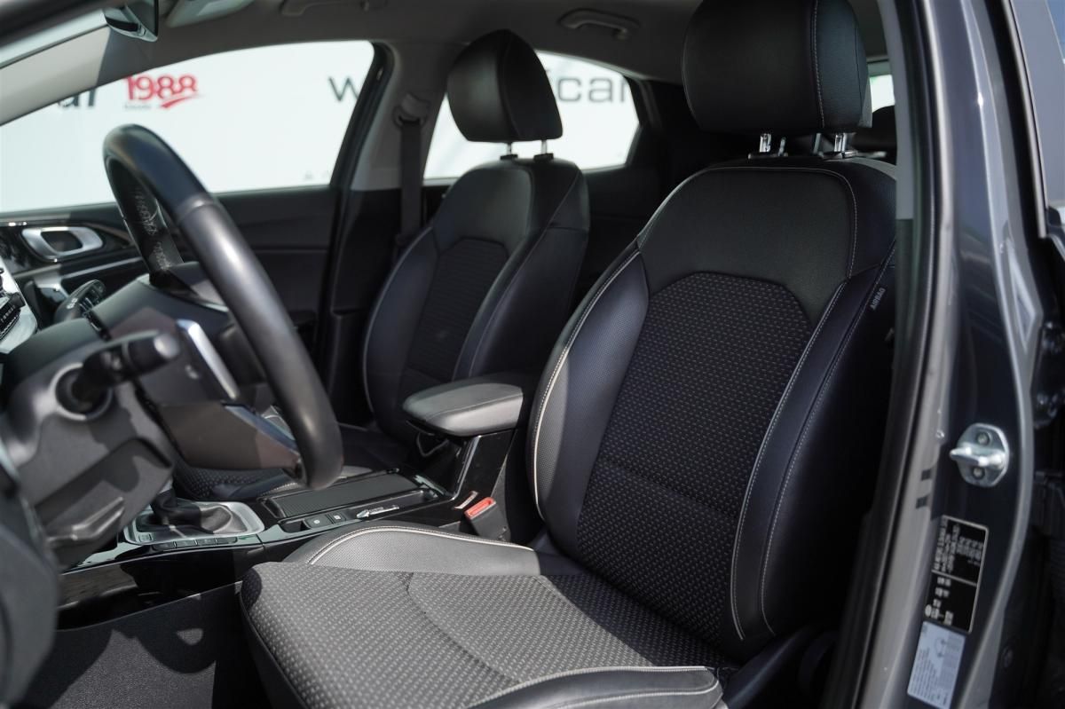 kia-xceed-2022-hibrido-a-gasolina-1580cc