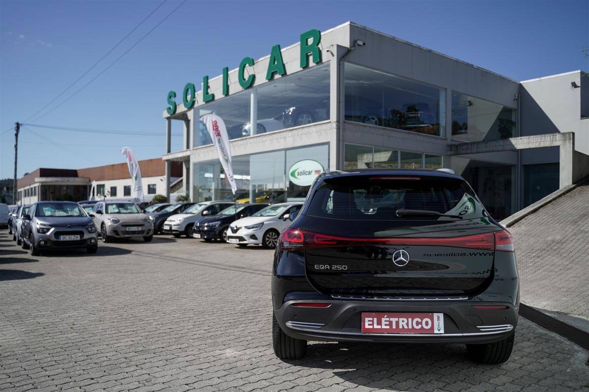 mercedes-benz-eqa-2022-eletrico-500cc