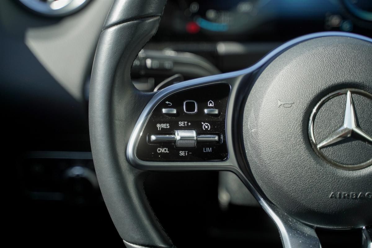 mercedes-benz-eqa-2022-eletrico-500cc