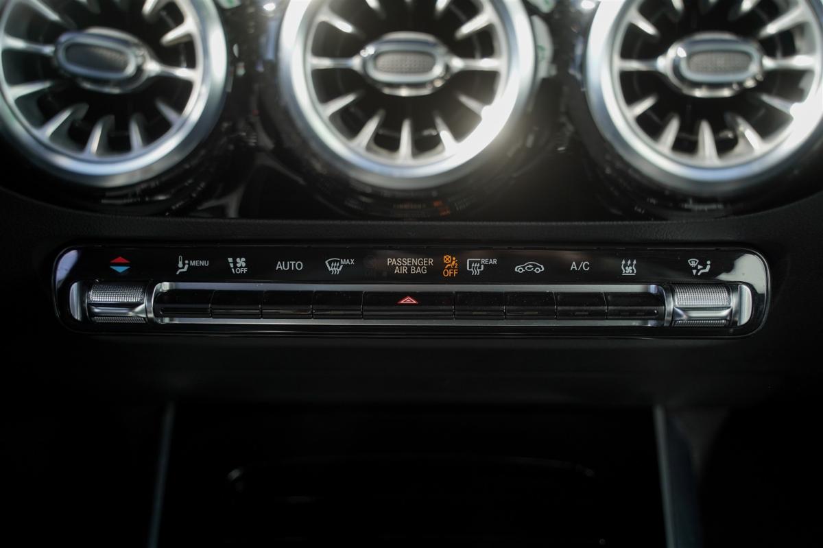 mercedes-benz-eqa-2022-eletrico-500cc
