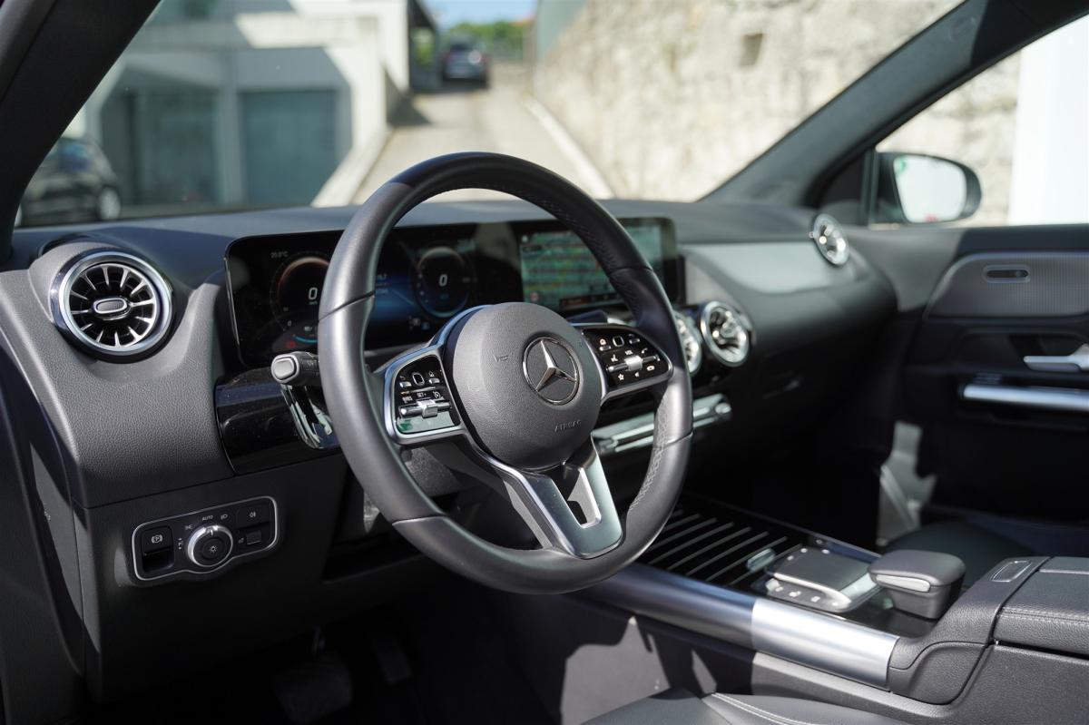 mercedes-benz-eqa-2022-eletrico-500cc