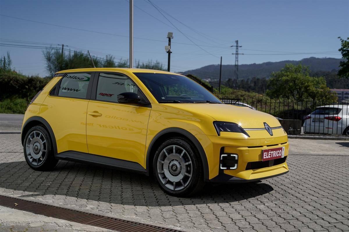 renault-5-e-tech-2025-eletrico-500cc