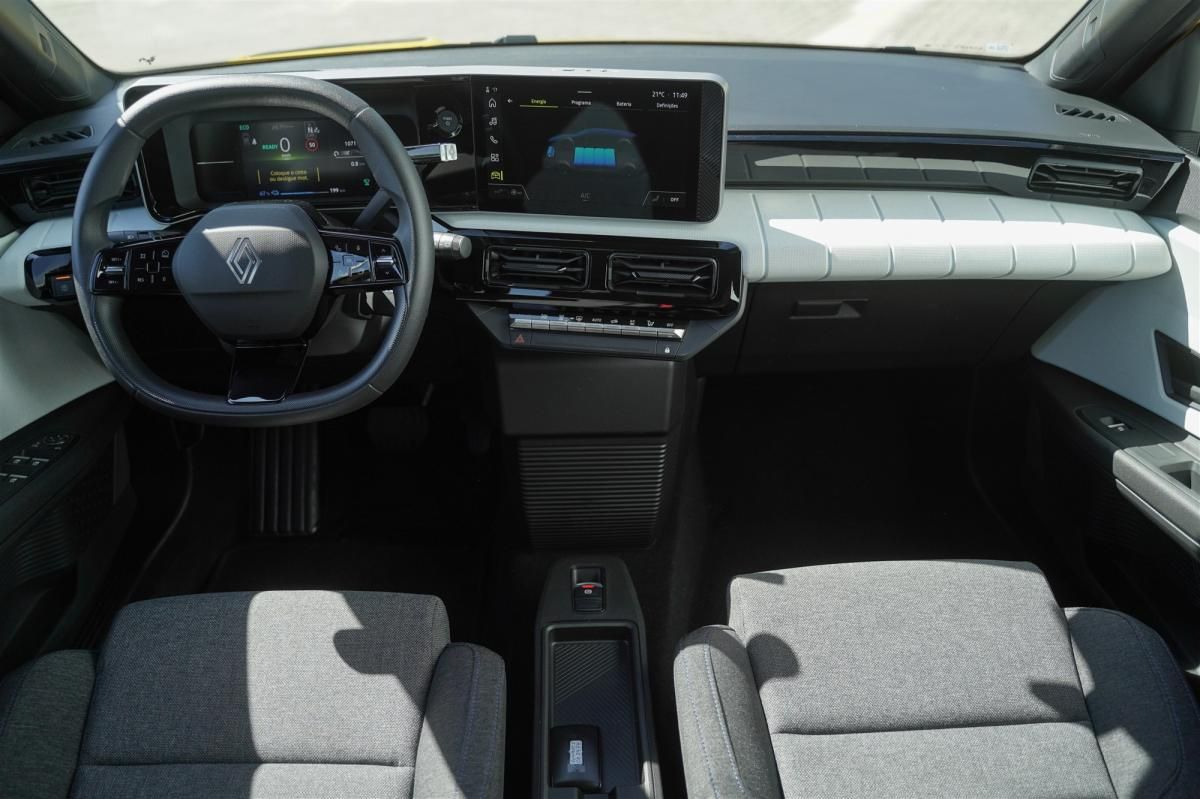 renault-5-e-tech-2025-eletrico-500cc