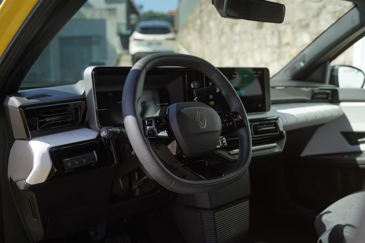 renault-5-e-tech-2025-eletrico-500cc