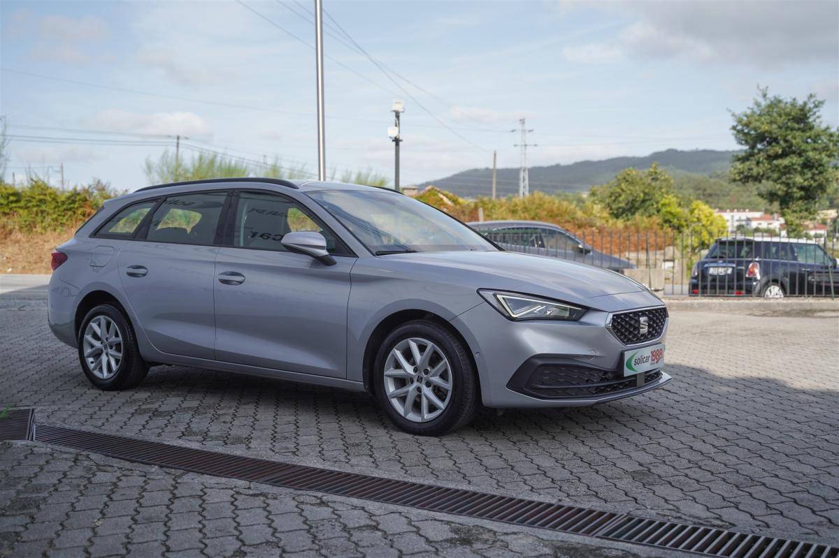 seat-leon-st-2022-gasolina-999cc