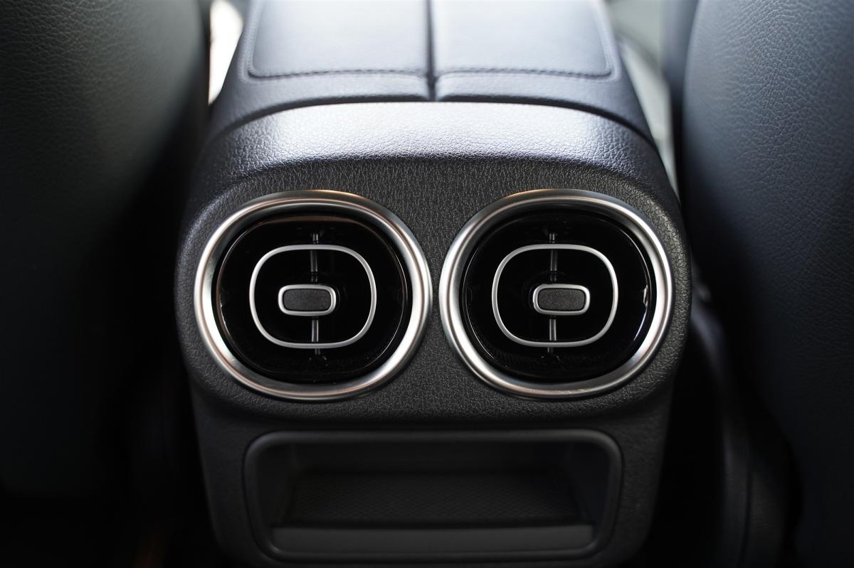 mercedes-benz-glc-2023-hibrido-a-gasolina-1999cc