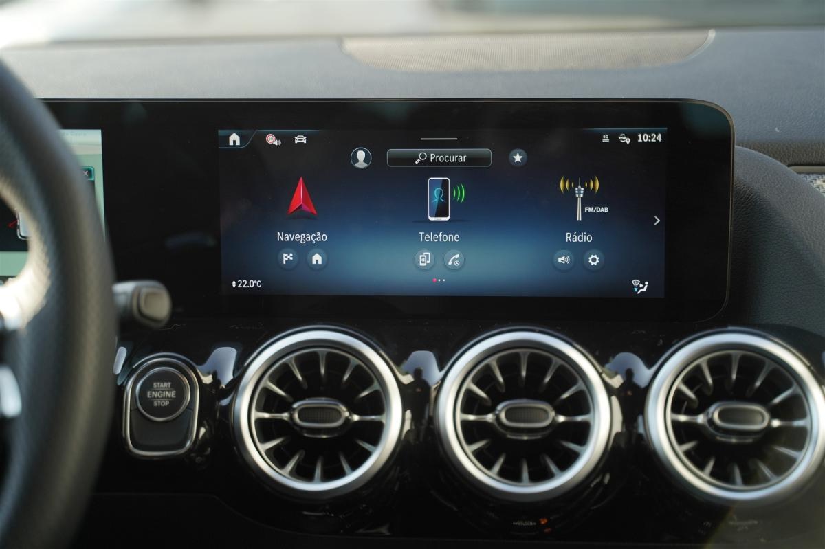 mercedes-benz-gla-2025-hibrido-a-gasolina-1332cc