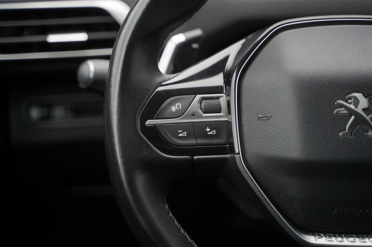 peugeot-3008-2017-diesel-1560cc