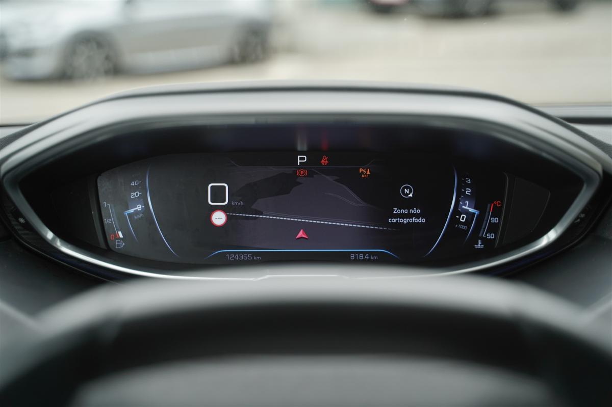 peugeot-3008-2017-diesel-1560cc