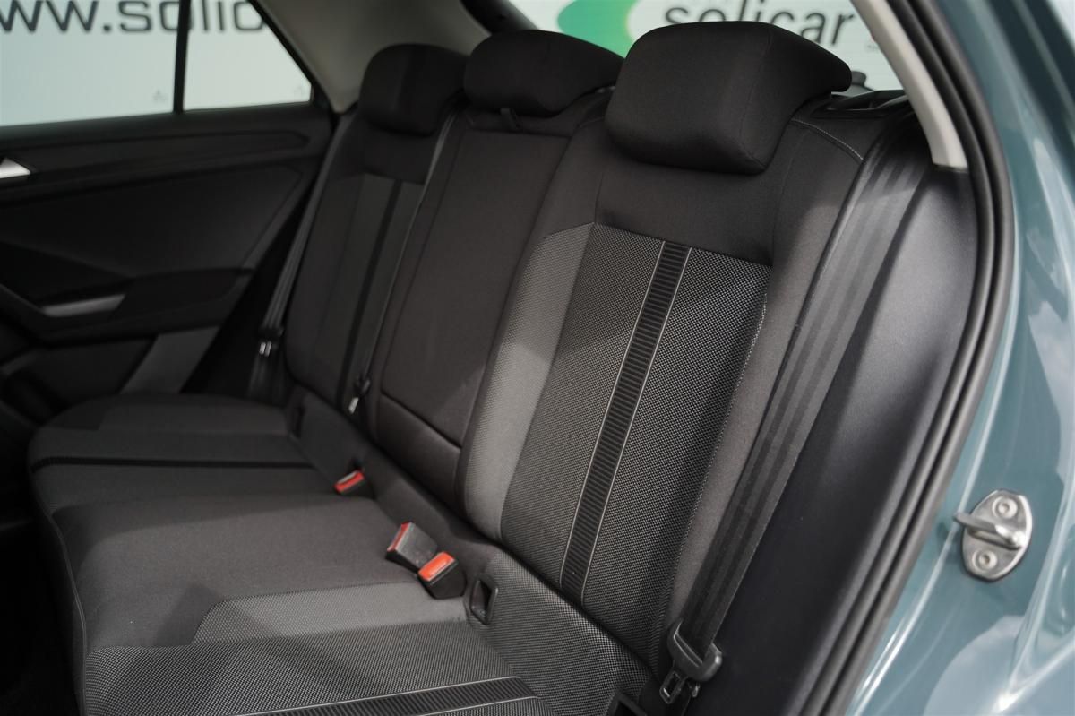 volkswagen-t-roc-2023-gasolina-999cc
