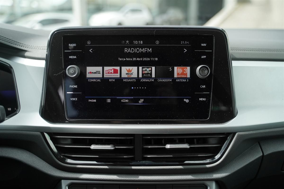 volkswagen-t-roc-2023-gasolina-999cc