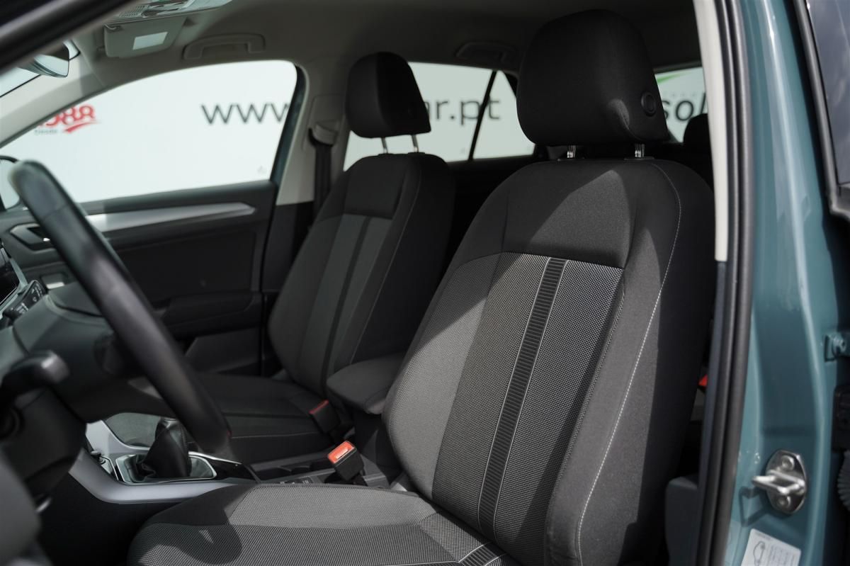 volkswagen-t-roc-2023-gasolina-999cc