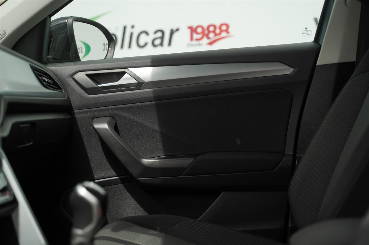 volkswagen-t-roc-2023-gasolina-999cc