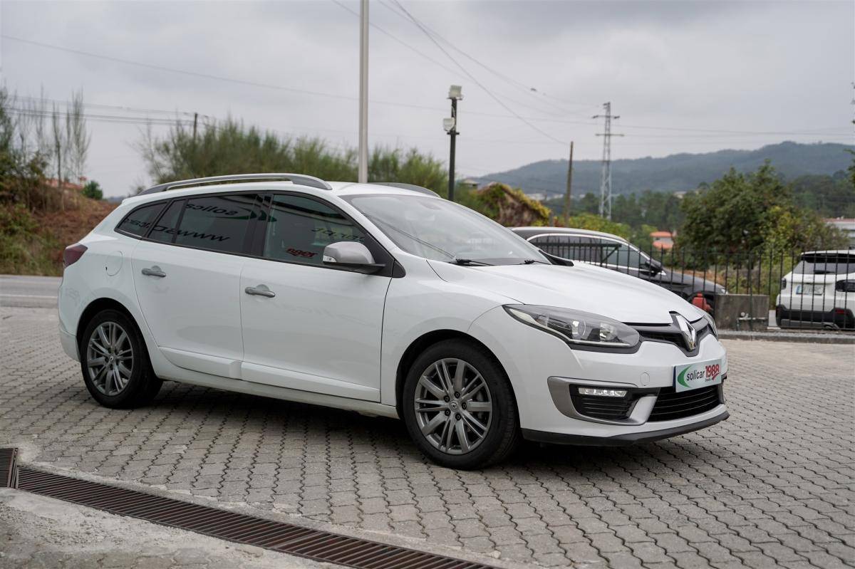 renault-megane-sport-tourer-2014-diesel-1461cc