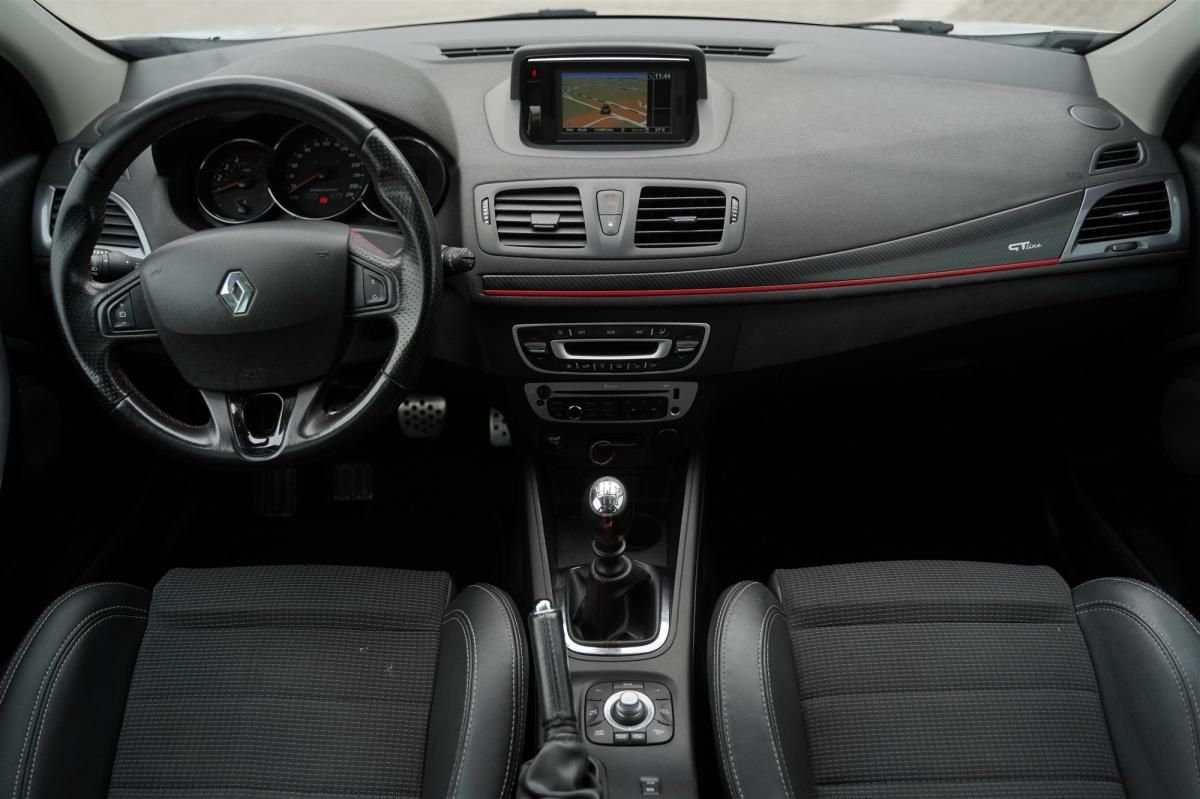 renault-megane-sport-tourer-2014-diesel-1461cc