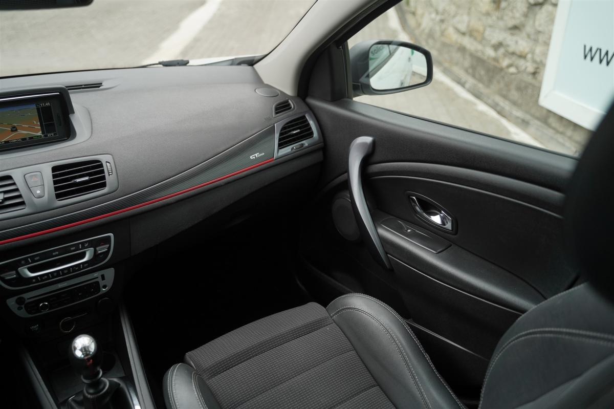renault-megane-sport-tourer-2014-diesel-1461cc