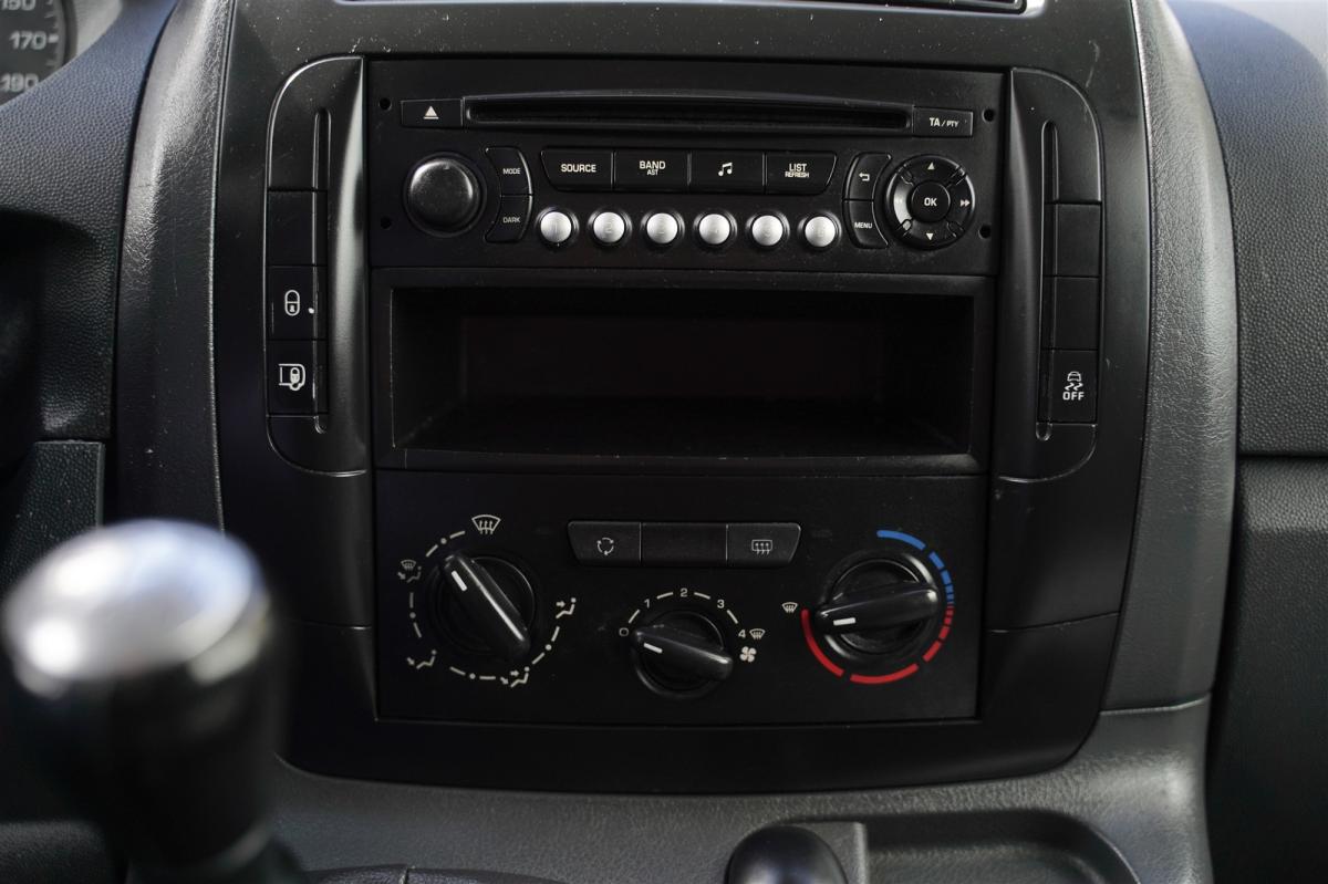 peugeot-expert-2016-diesel-1560cc