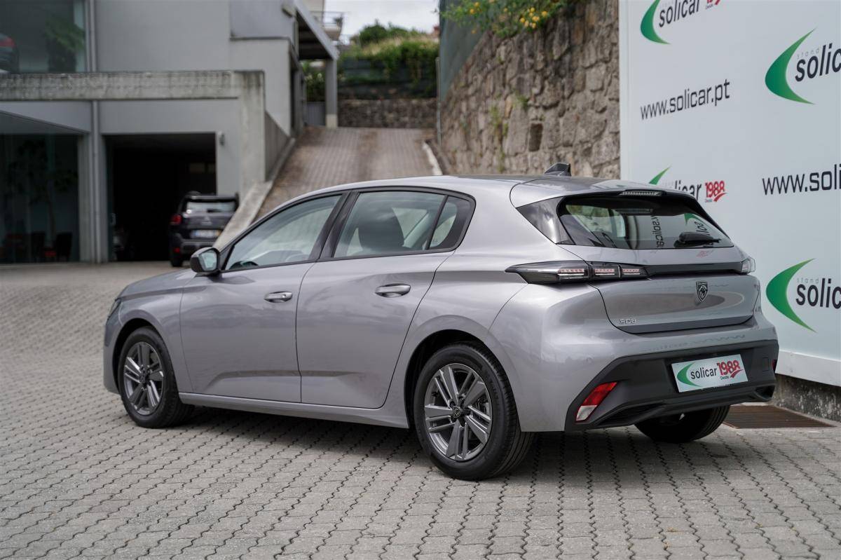 peugeot-308-2022-diesel-1499cc