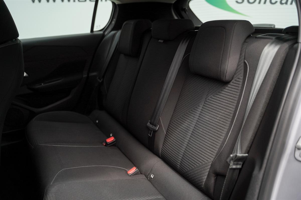 peugeot-308-2022-diesel-1499cc