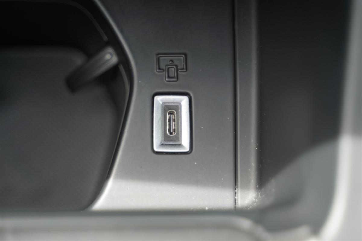 peugeot-308-2022-diesel-1499cc
