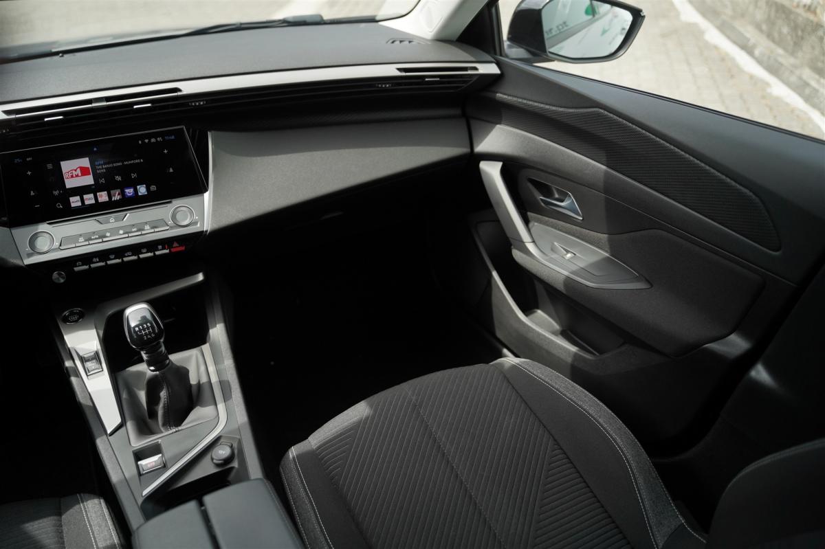 peugeot-308-2022-diesel-1499cc