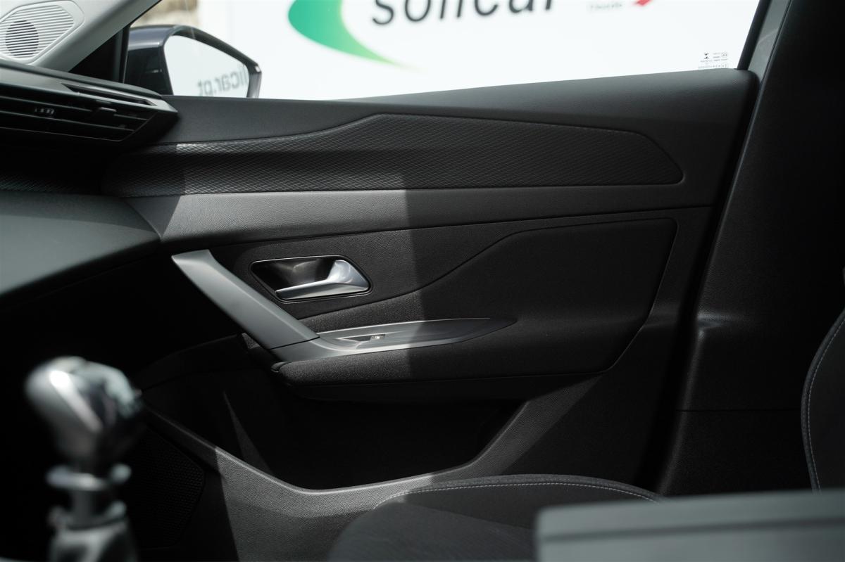 peugeot-308-2022-diesel-1499cc