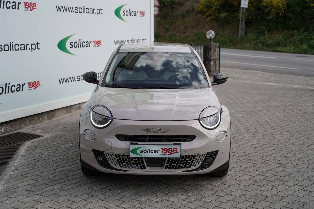 fiat-600-2025-gasolina-1199cc