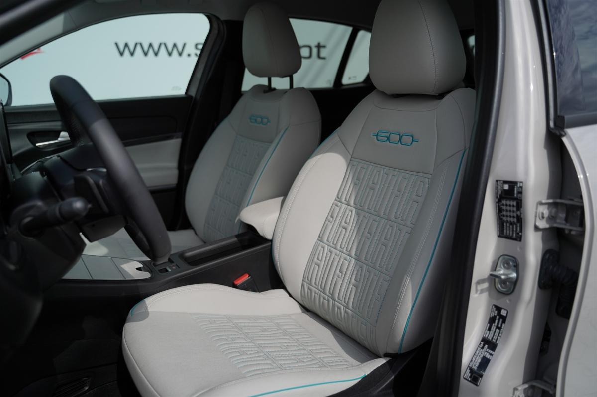 fiat-600-2025-gasolina-1199cc