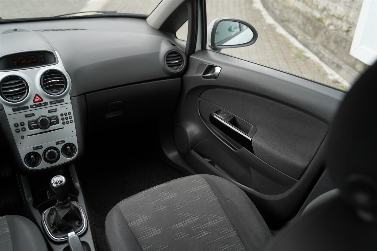 opel-corsa-2011-diesel-1248cc