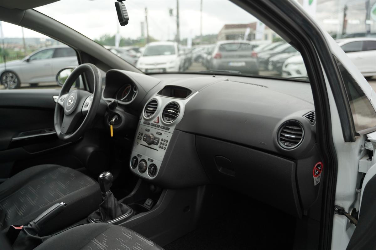 opel-corsa-2011-diesel-1248cc