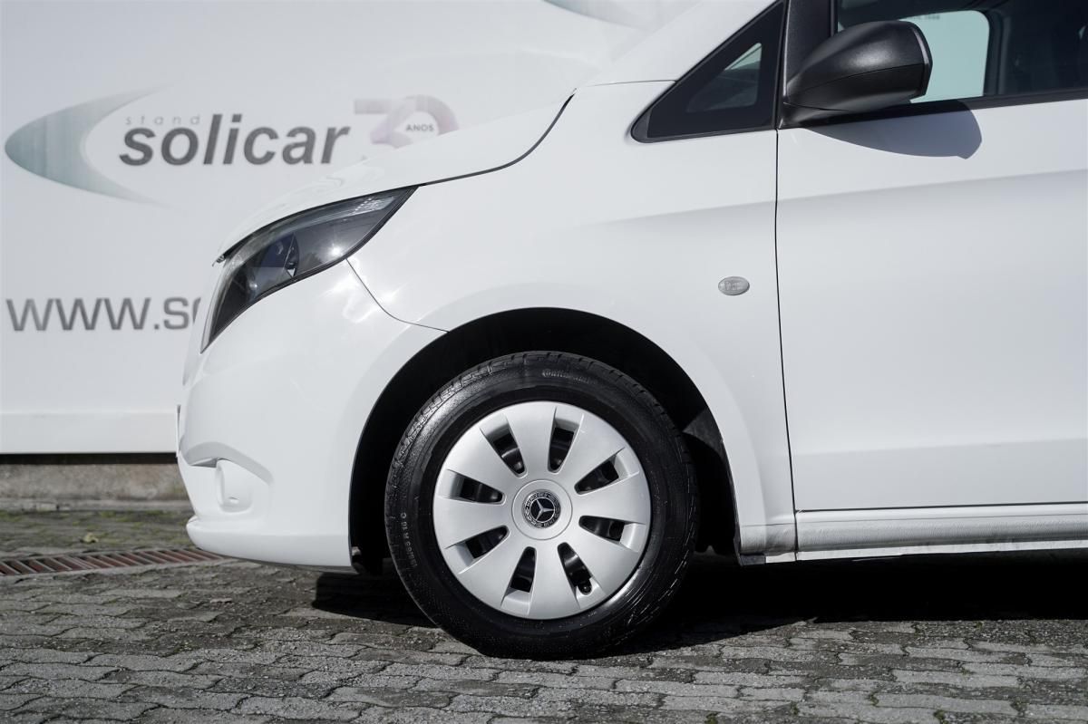 mercedes-benz-vito-2021-diesel-1749cc